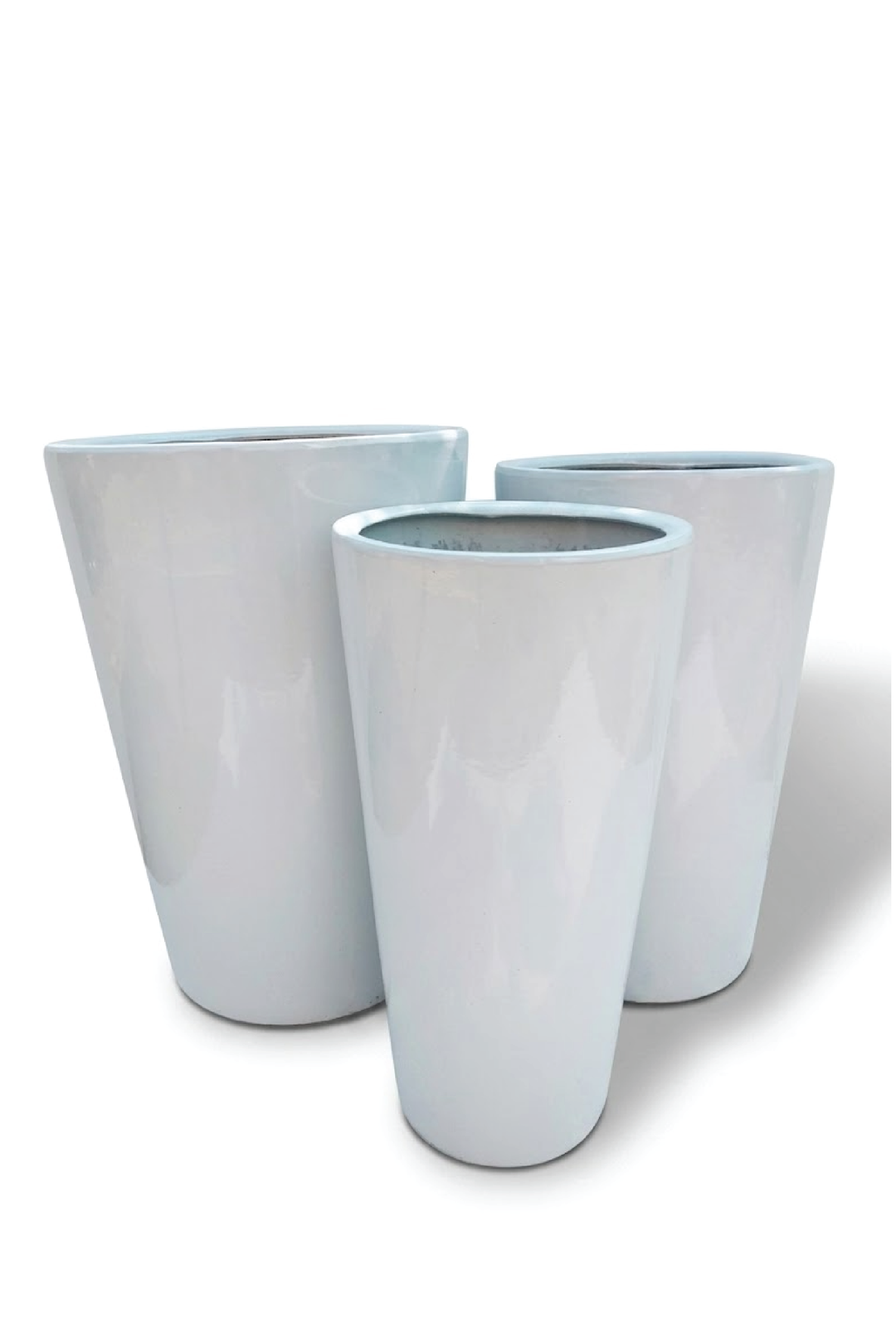 ROUND WHITE CERAMIC POTS