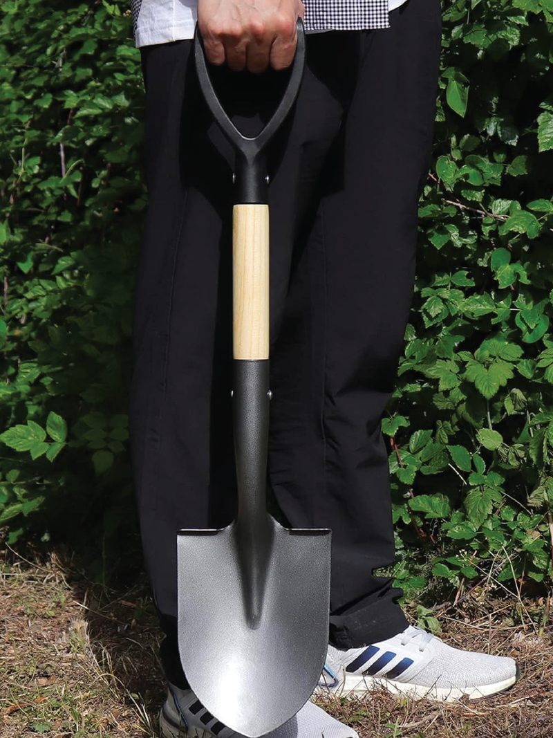 SHOWEL ROUND WITH WOODEN HANDLE